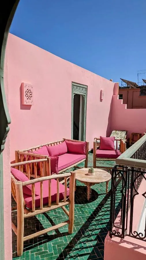 Riad Akhdar location